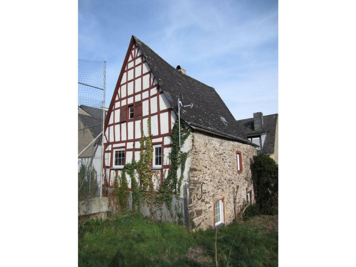 Schraeges Haus Villa Treis-Karden Exterior photo